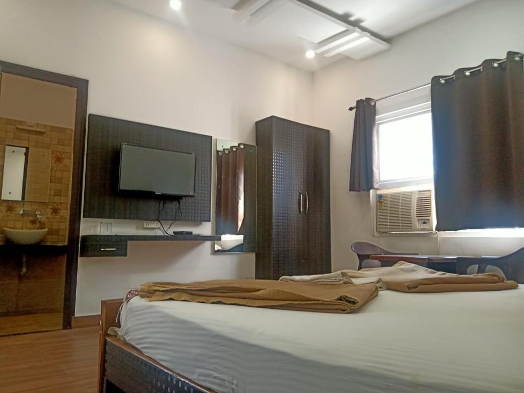 Hotel Rajshree Tanakpur Exterior photo
